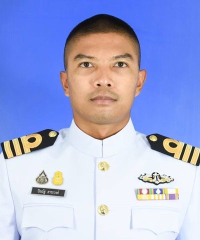 1.น.ท.ปิยณัฐ สาระวงศ์